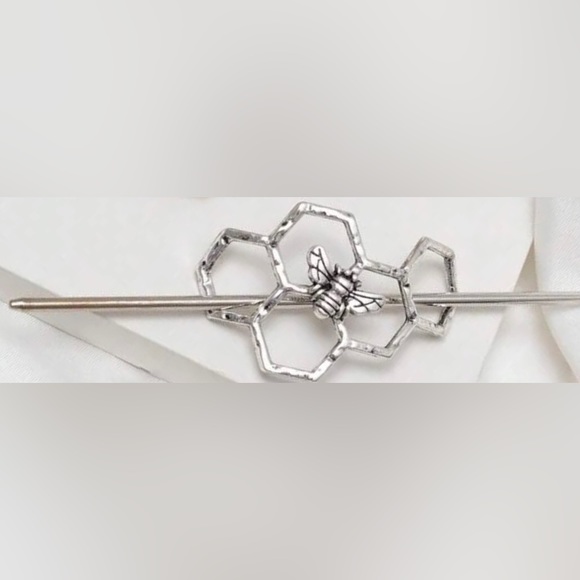 Queen Bee Perched on Honeycomb Hive Hollow Silver Stainless Steel Hair Pin Stick
